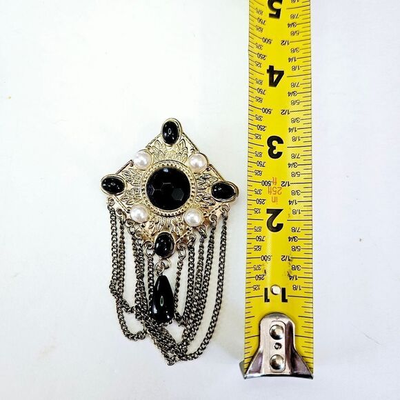 Vintage Victorian Revival Gold Tone Faux Onyx Cabochon Dangle Festoon Brooch Pin - Picture 9 of 9